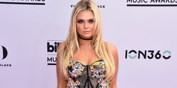 Taylor Grey on the Pink Carpet at Billboard Music Awards