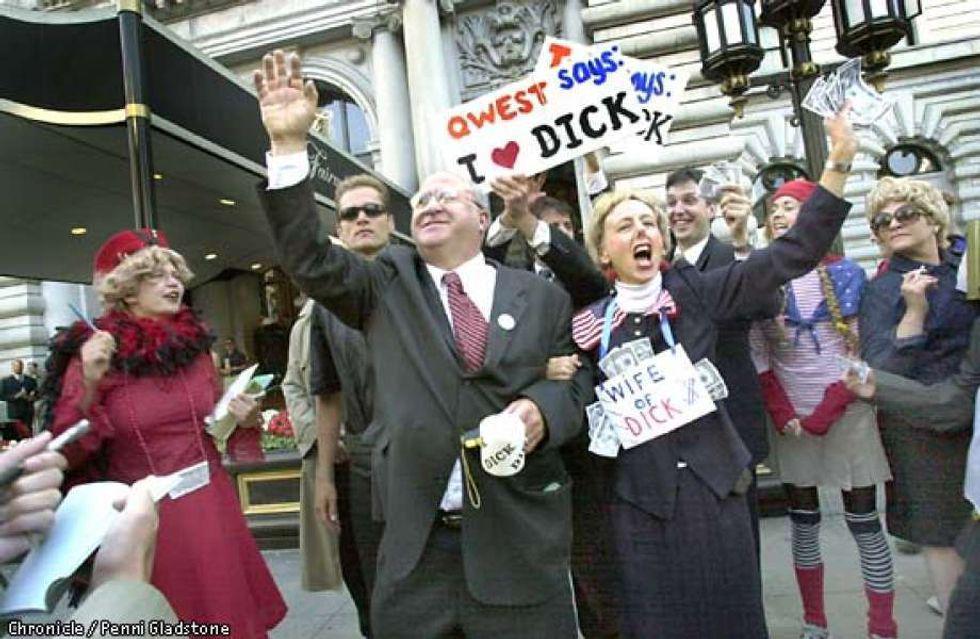 Hecklers Greet Dick Cheney, August 2002